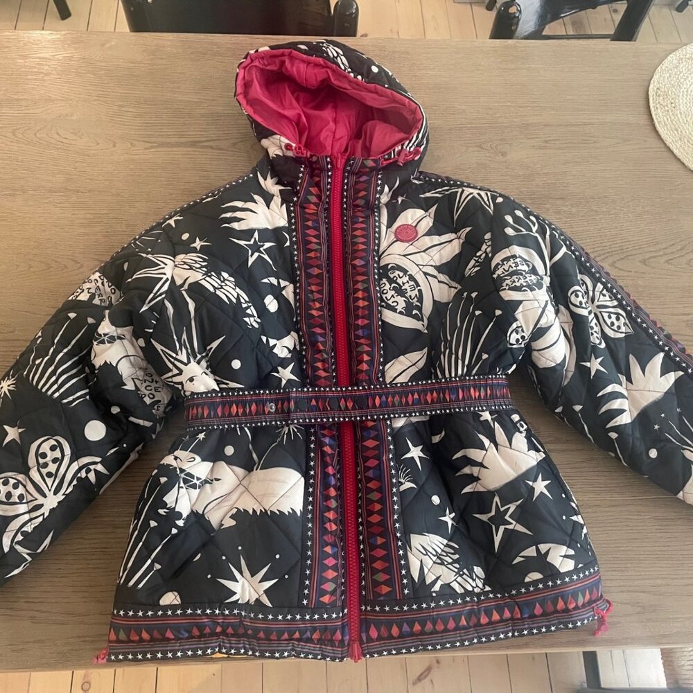 Farm RIO Cerrado Sky Reversible Puffer Jacket - Picture 1 of 4